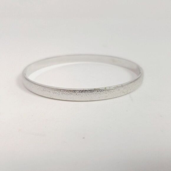 Vintage Crown Trifair Silver Tone Bangle Bracelet, Skinny Stacking, Retro Estate - Picture 8 of 8